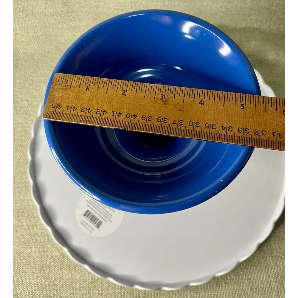 The Pioneer Woman Melamine Cake Blue Stand Floral Design Scalloped White Top